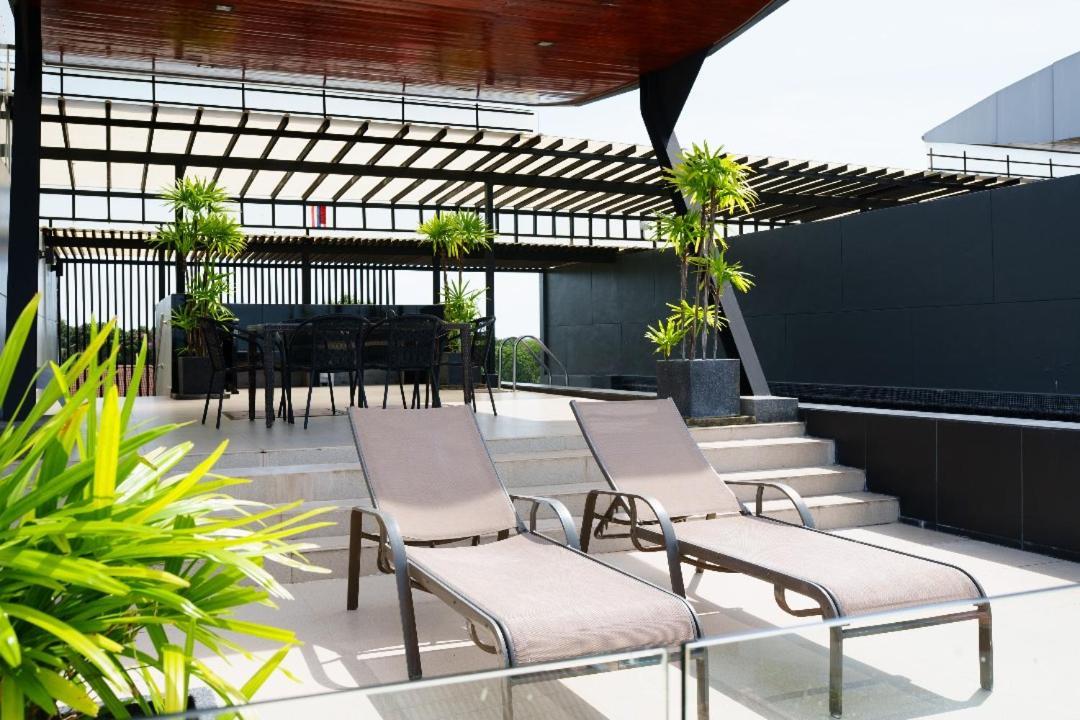 Aqua Villa Rawai Extérieur photo