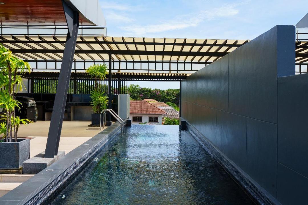 Aqua Villa Rawai Extérieur photo